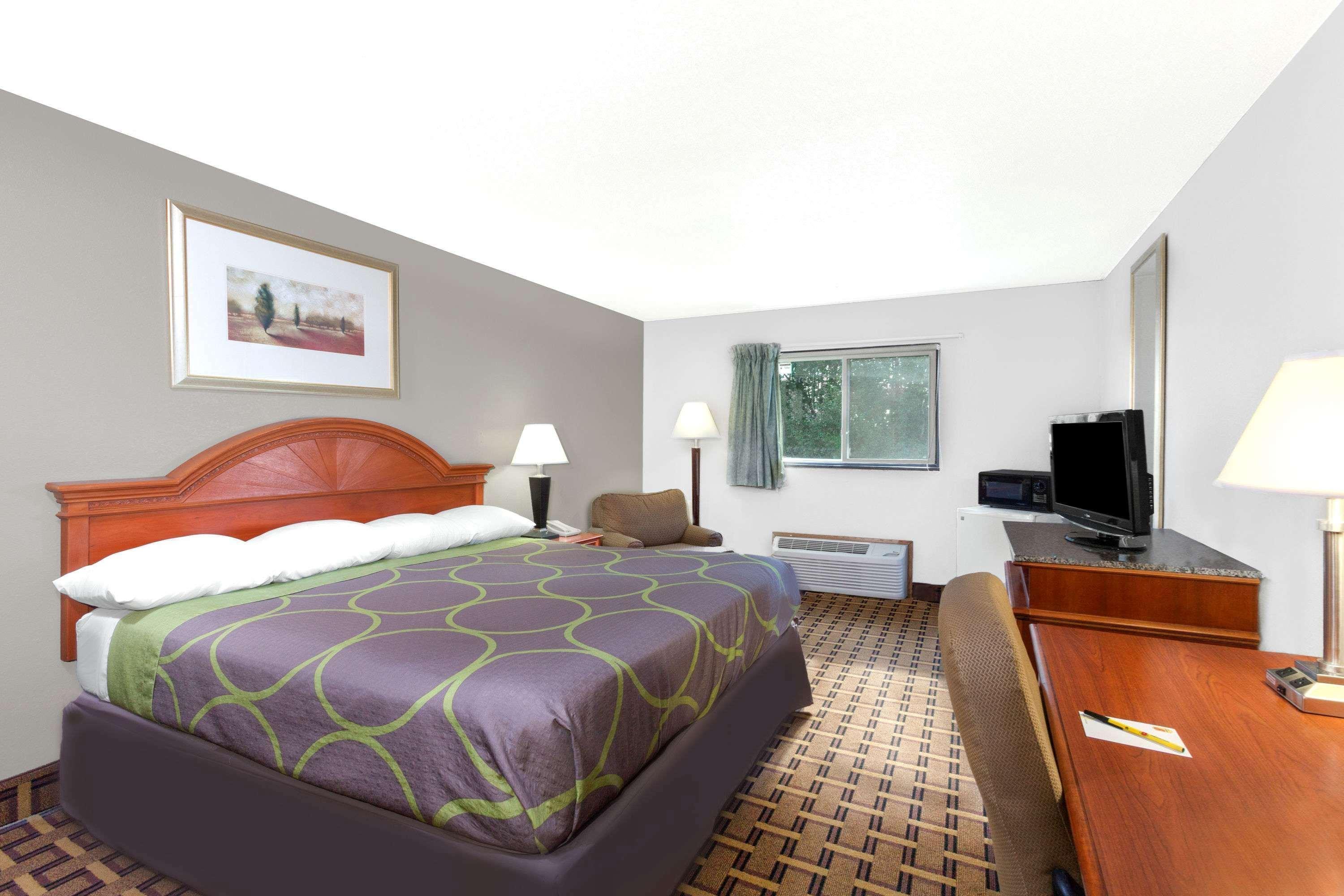 Super 8 By Wyndham Fort Madison Exterior photo